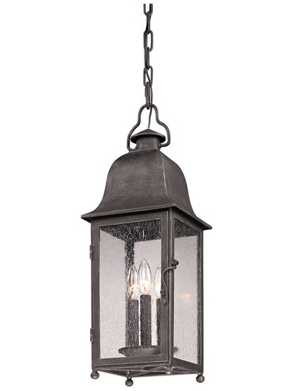 Larchmont Large Exterior Pendant.